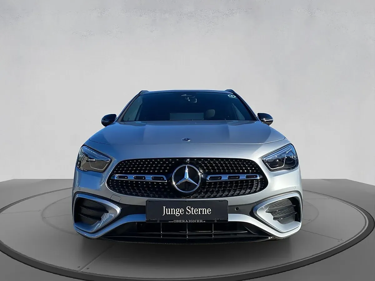 Mercedes-Benz Gla Class 2026 photo 2