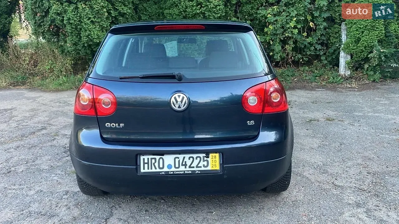 Volkswagen Golf 2005 photo 3