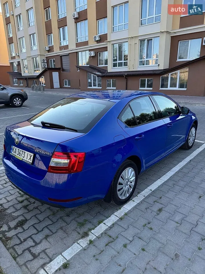 Skoda Octavia 2018 photo 5
