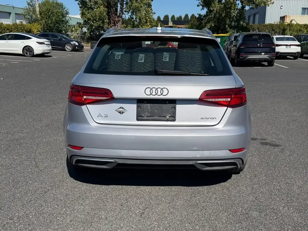 Audi A3 2017 photo 5