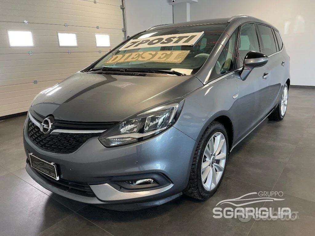 Opel Zafira 2018 photo 2