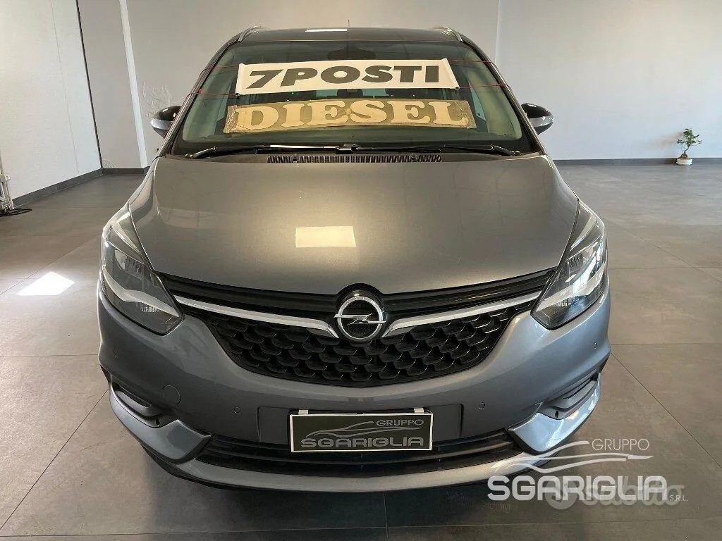 Opel Zafira 2018 photo 3