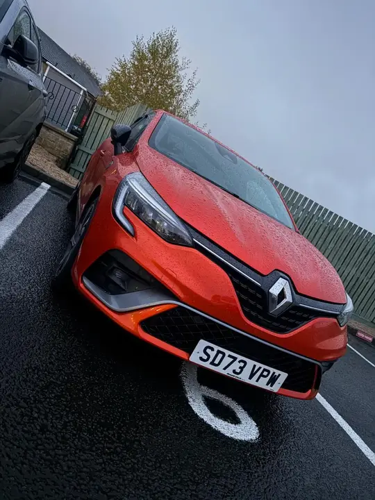 Renault Clio 2023 photo 2