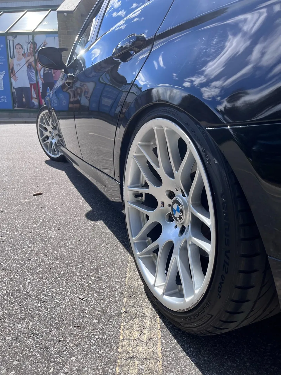 BMW 3 Series 2009 photo 3