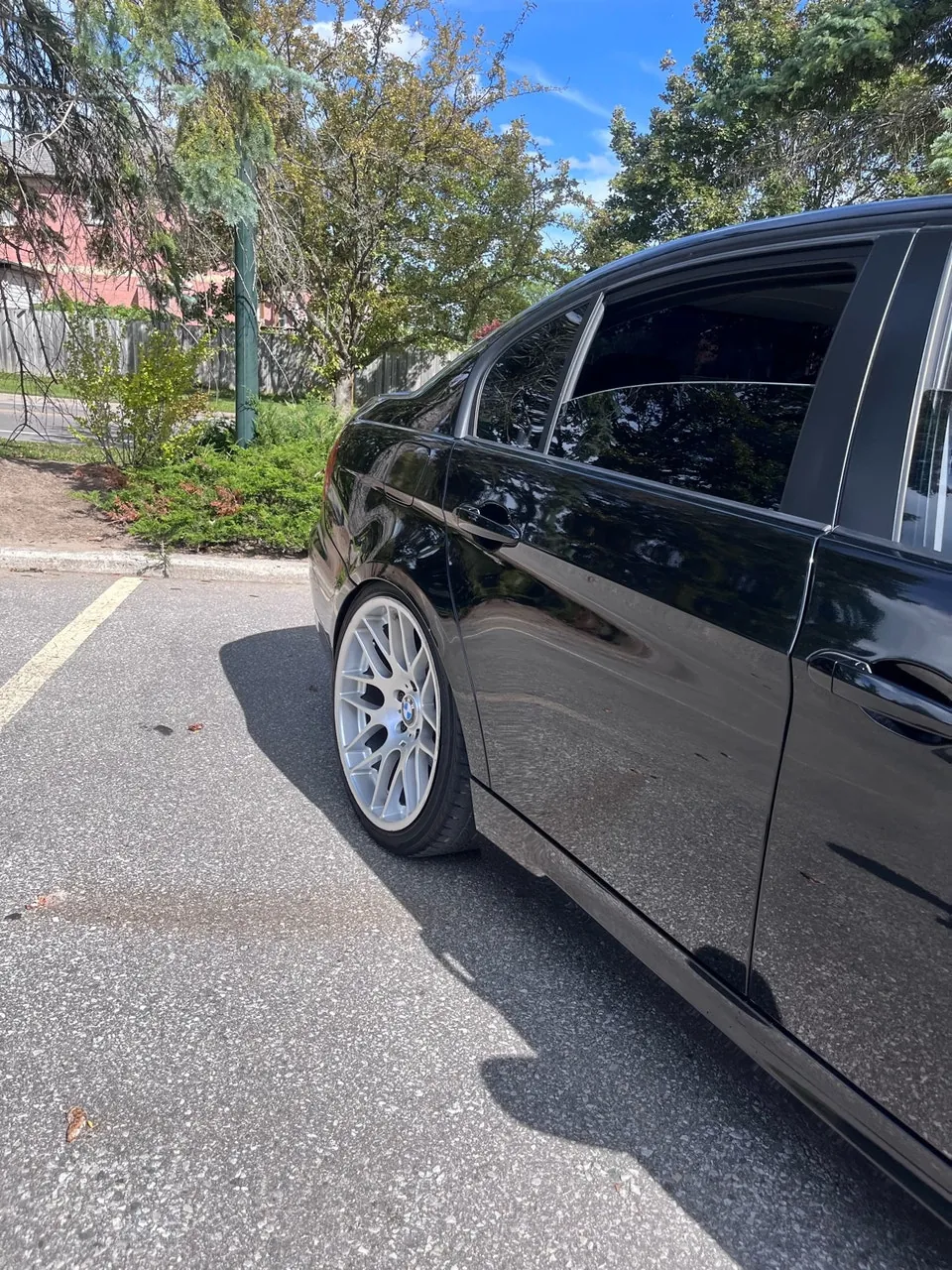 BMW 3 Series 2009 photo 2