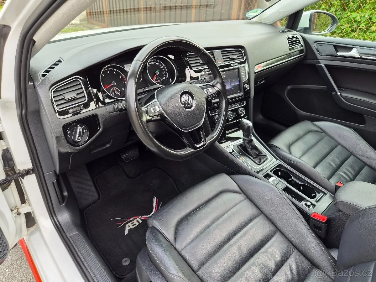 Volkswagen Golf 2013 photo 4