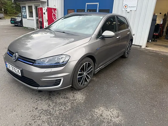 Volkswagen Golf Vii 2016 photo 2