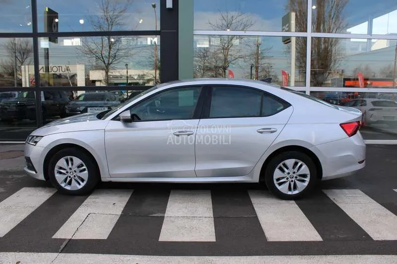 Skoda Octavia 2023 photo 4