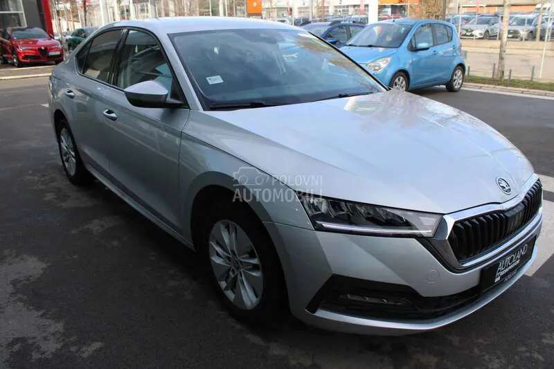 Skoda Octavia 2023 photo 3