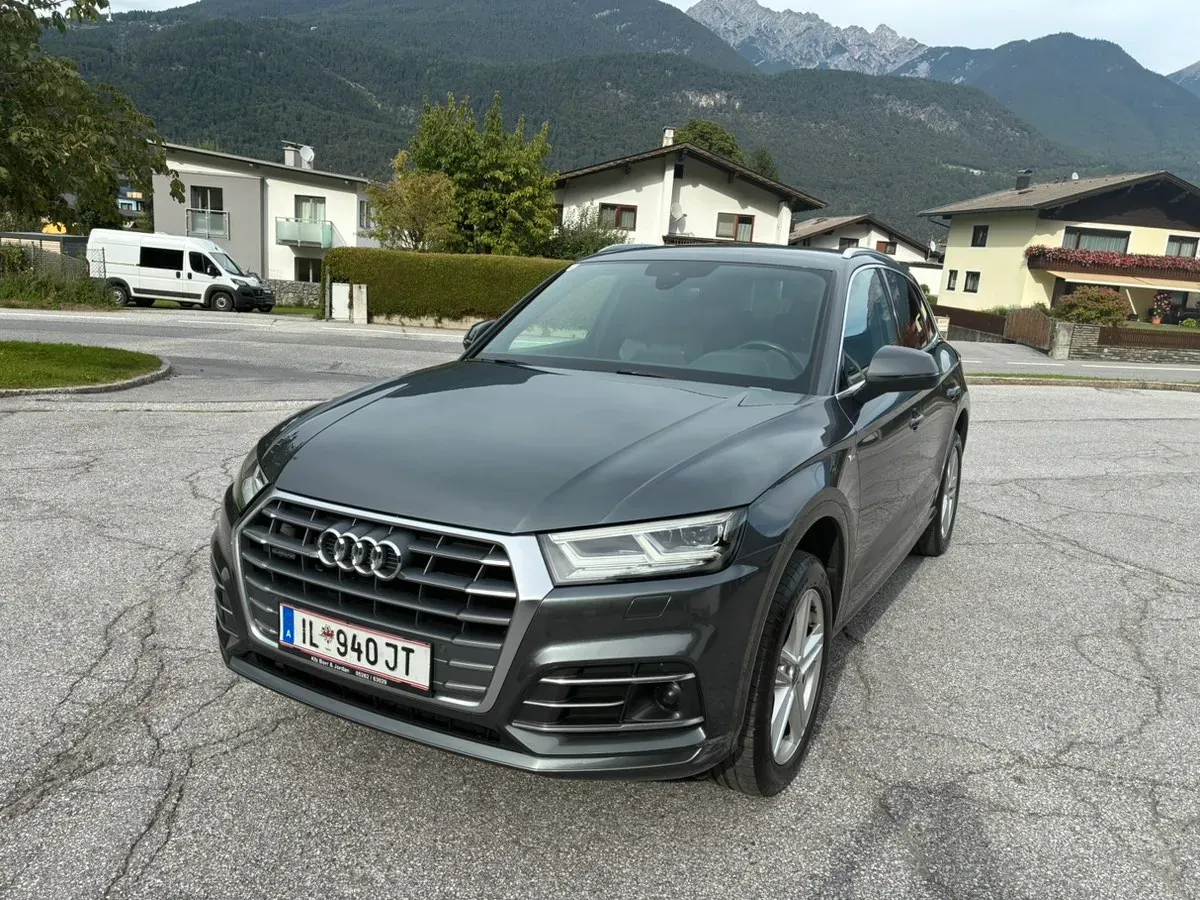 Audi Q5 2017 photo 2