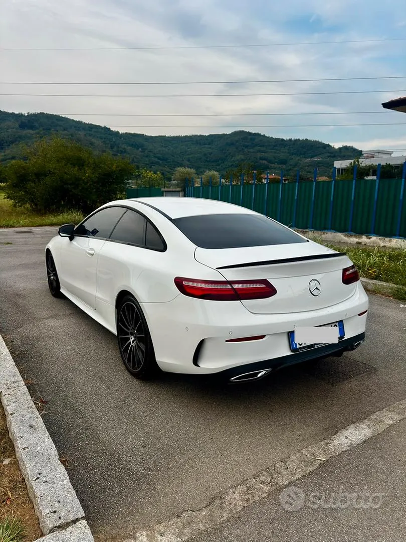 Mercedes-Benz E-Class 2017 photo 4