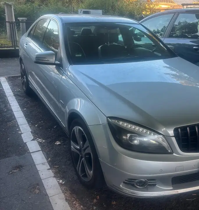 Mercedes-Benz C200 Avantgarde