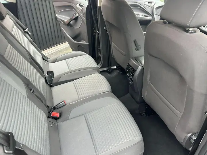 Ford C-Max 2016 photo 3