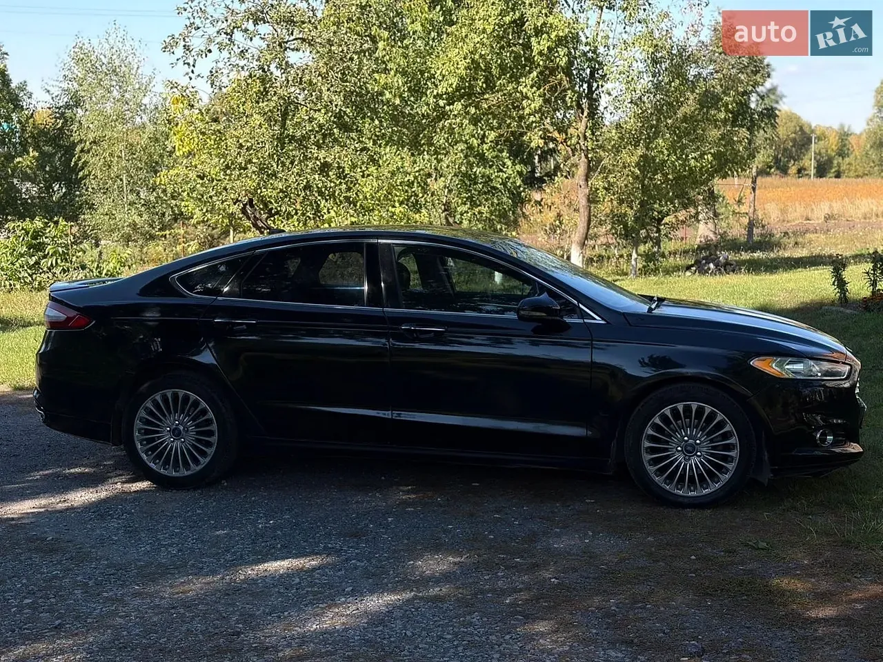 Ford Fusion 2015 photo 3