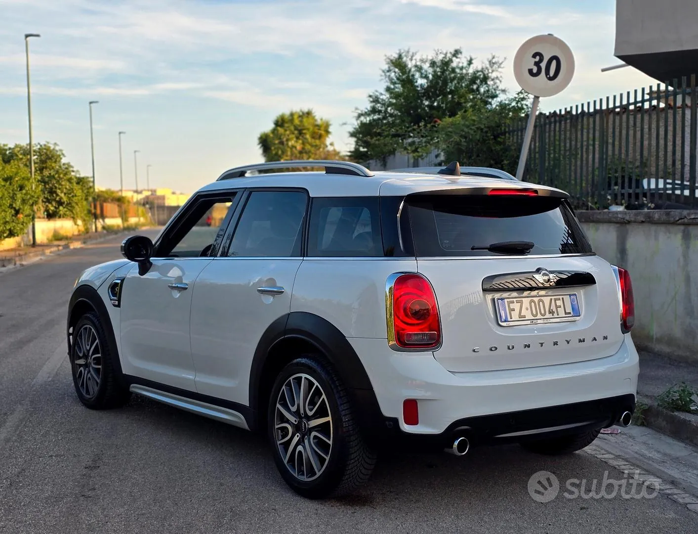 Mini Countryman 2018 photo 3