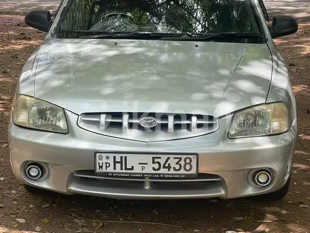 Hyundai Accent 2003 photo 2