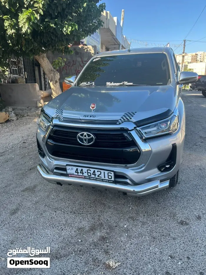 Toyota Hilux 2021 photo 2