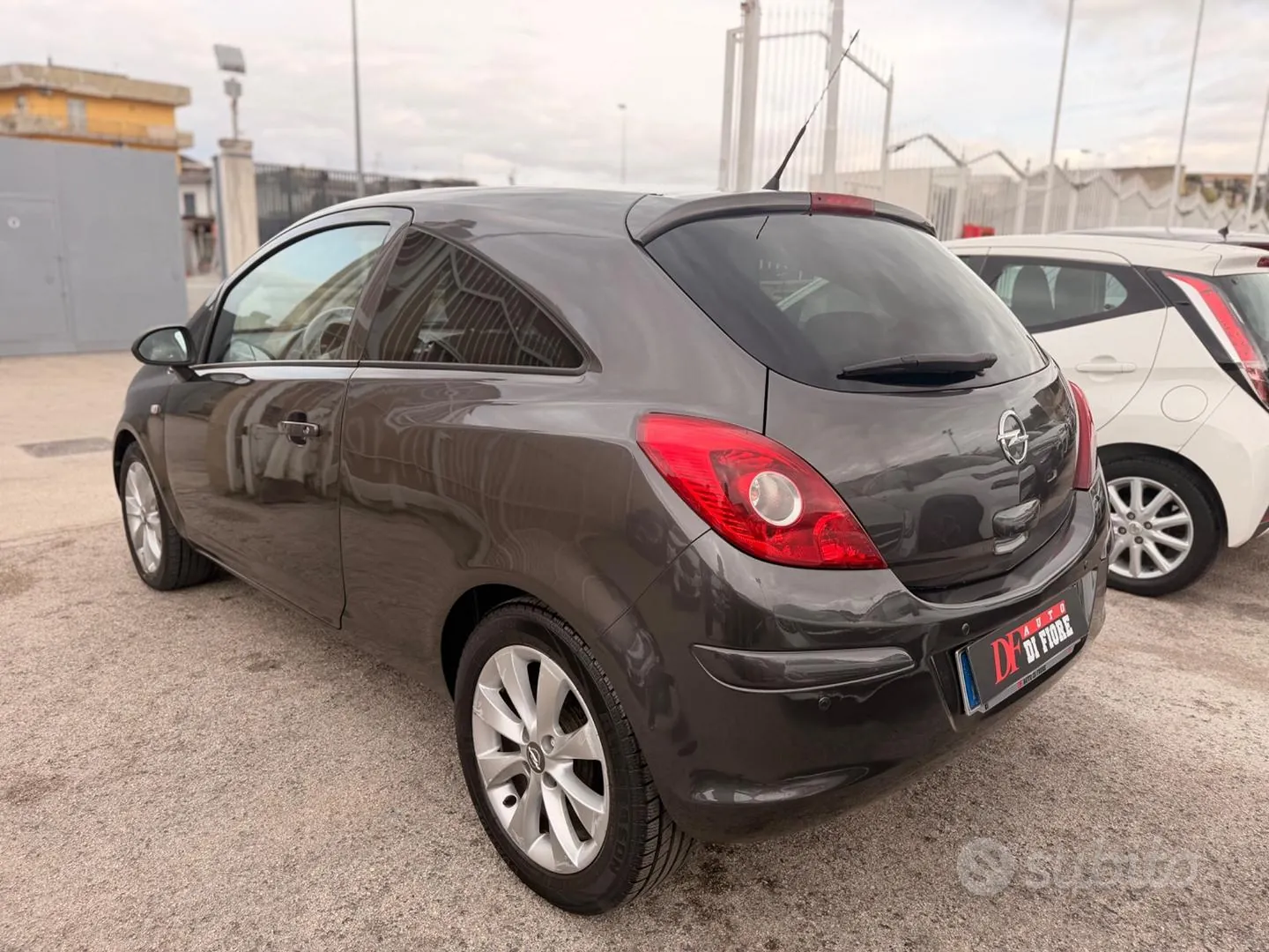Opel Corsa 2012 photo 5