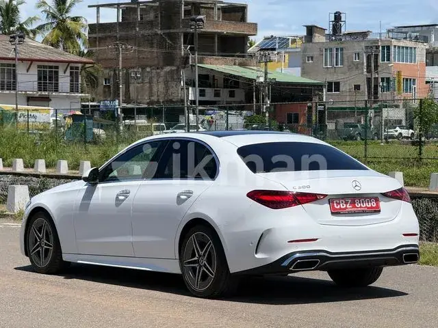 Mercedes-Benz C200 2024 photo 5