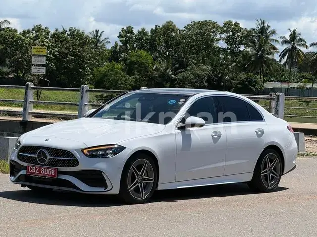 Mercedes-Benz C200 2024 photo 4