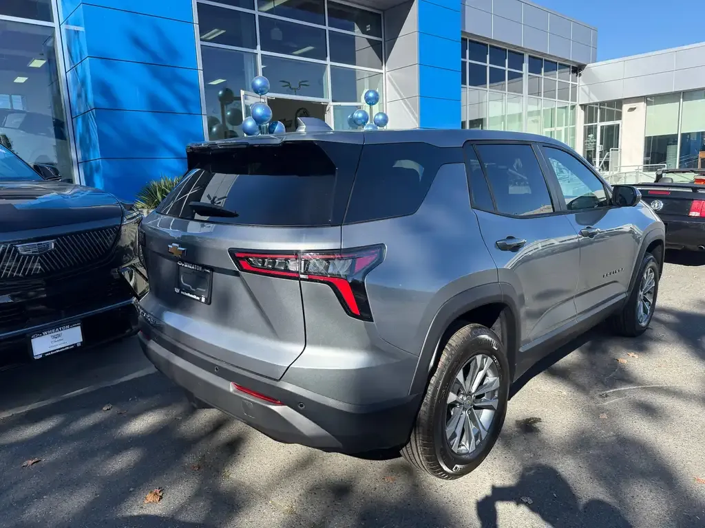 Chevrolet Equinox 2027 photo 5
