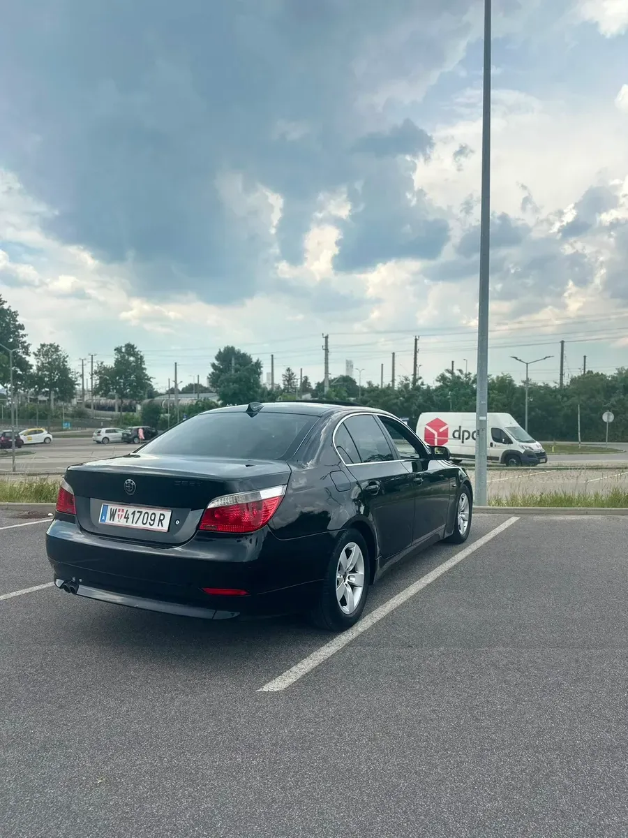BMW 5 Series 2005 photo 3