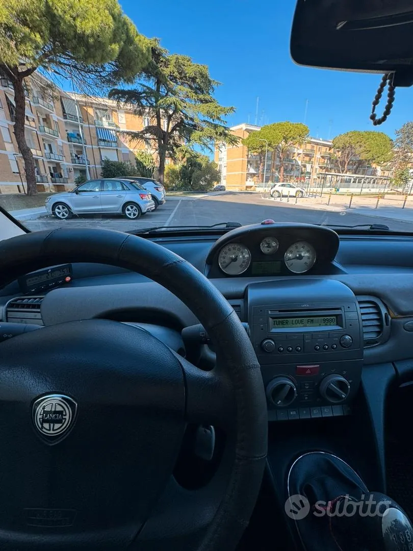 Lancia Ypsilon 2006 photo 5