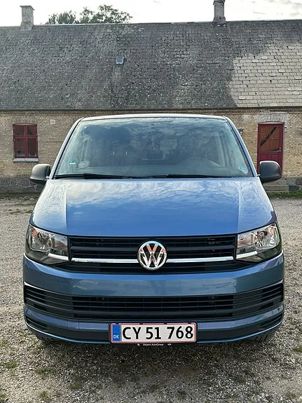 Volkswagen Multivan 2017 photo 3