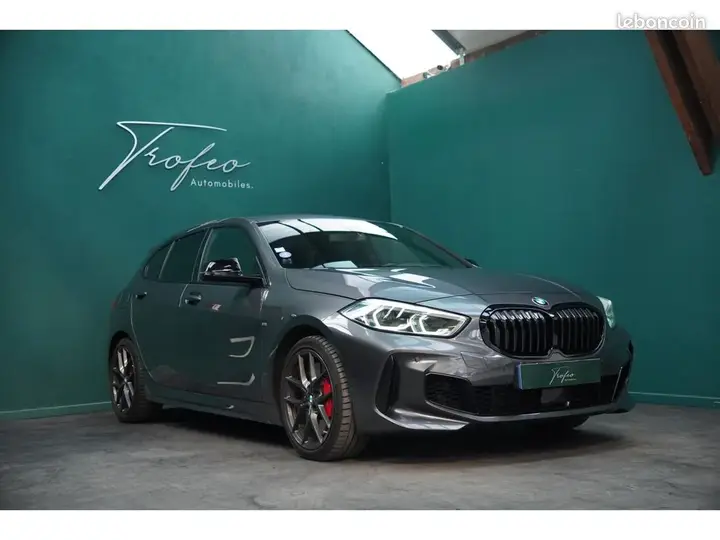 BMW 1 Series 2021 photo 3