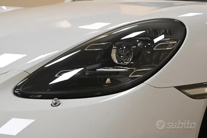 Porsche 718 Boxster 2021 photo 3
