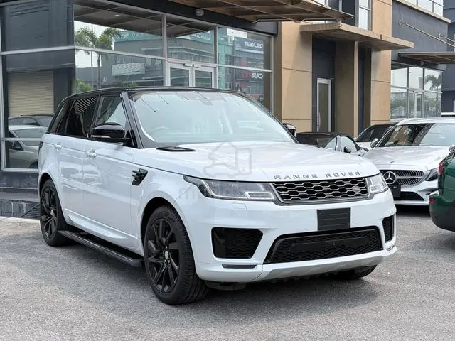 Land Rover Sport