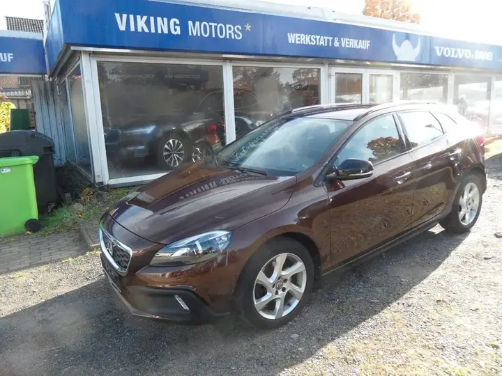 Volvo V40