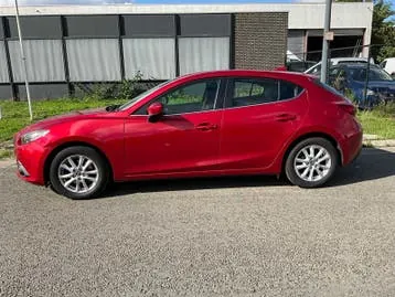 Mazda 3 2016 photo 2