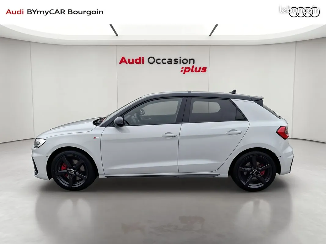 Audi A1 2023 photo 2