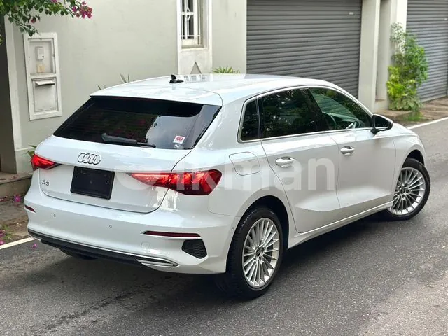 Audi A3 2023 photo 3