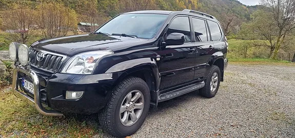 Toyota Land Cruiser 2009 photo 4