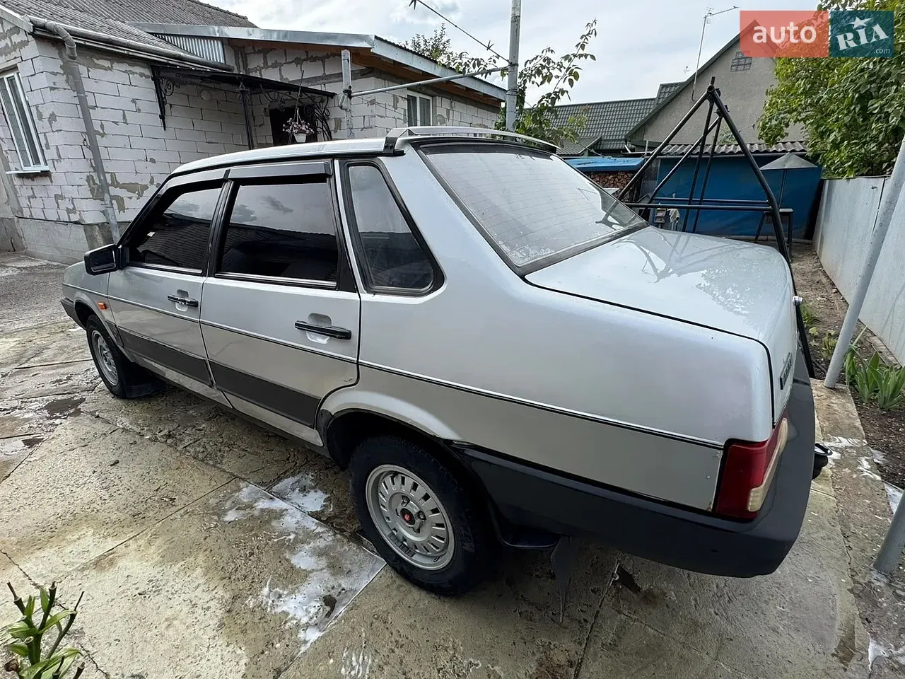 Lada 21099 2003 photo 2