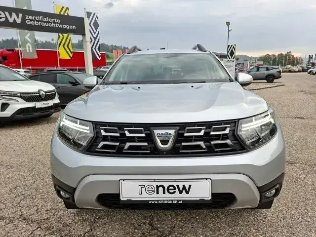 Dacia Duster 2022 photo 2