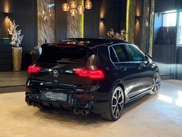 Volkswagen Golf 2021 photo 2