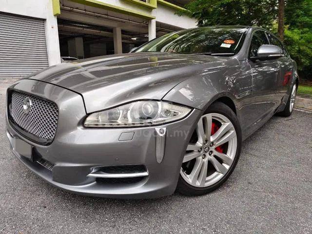 Jaguar Xj