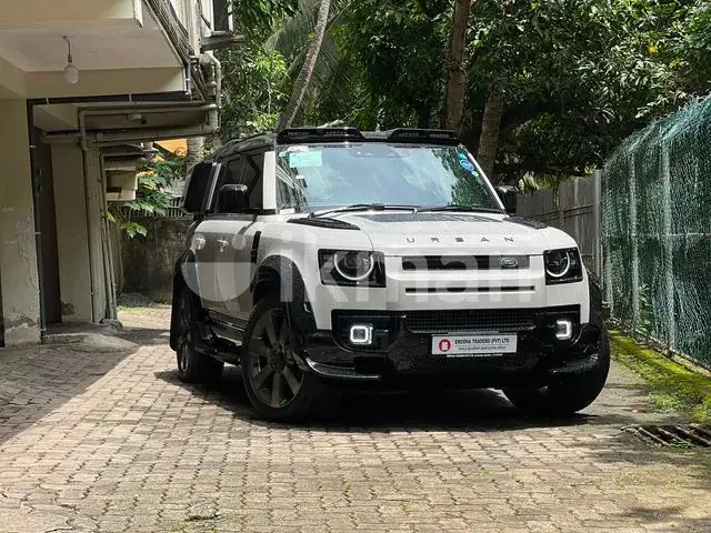 Land Rover Defender 2026 photo 2