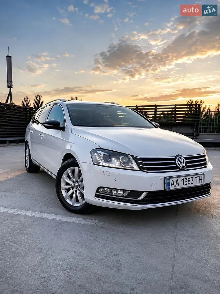 Volkswagen Passat 2014 photo 2