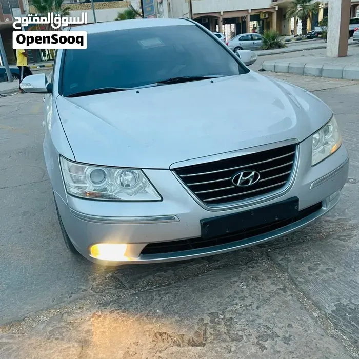 Hyundai Sonata 2009 photo 2