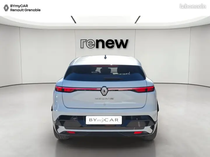 Renault Megane 2023 photo 4