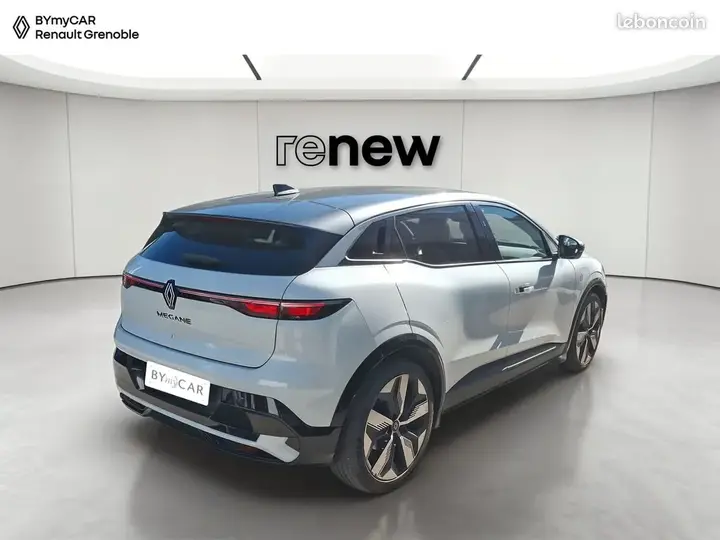 Renault Megane 2023 photo 5