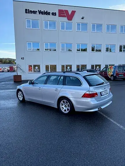 BMW 520D 2006 photo 3