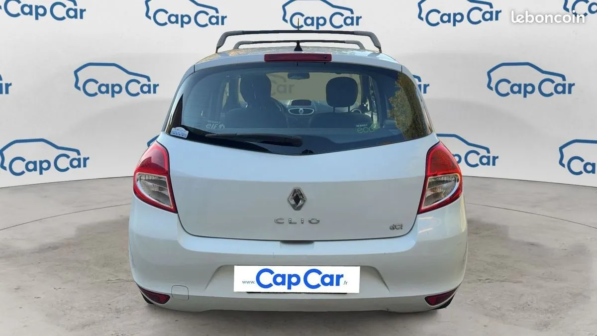 Renault Clio 2012 photo 3