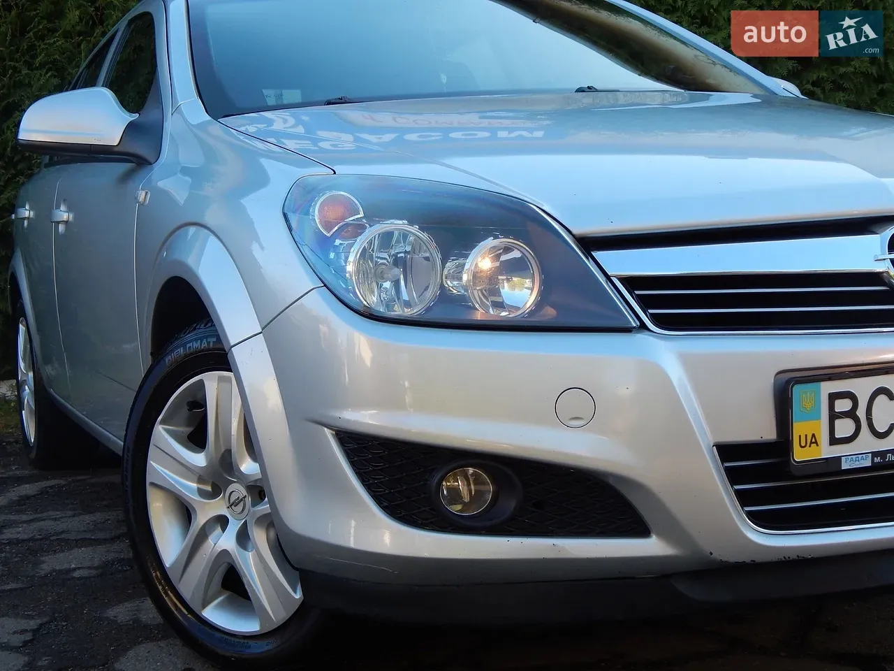 Opel Astra 2010 photo 4