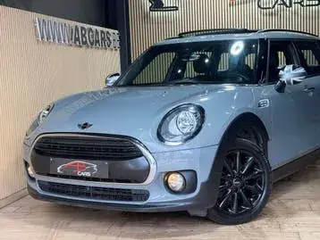 Mini Cooper D Clubman 2017 photo 3
