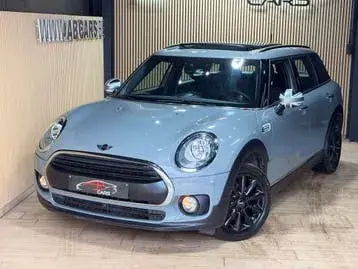 Mini Cooper D Clubman 2017 photo 2